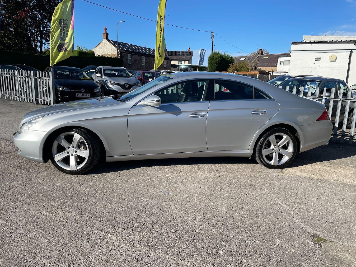 Used Mercedes-Benz CLS 2010 for sale - 76485426: Photo 2