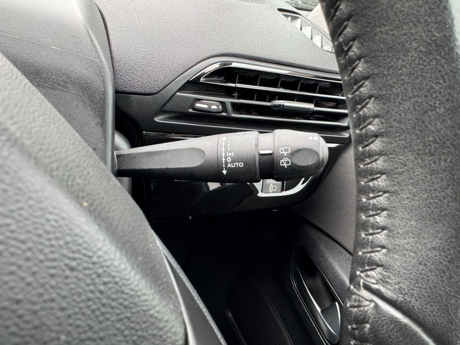 Used Citroen C4 Picasso 2016 for sale - 77646961: Photo 26