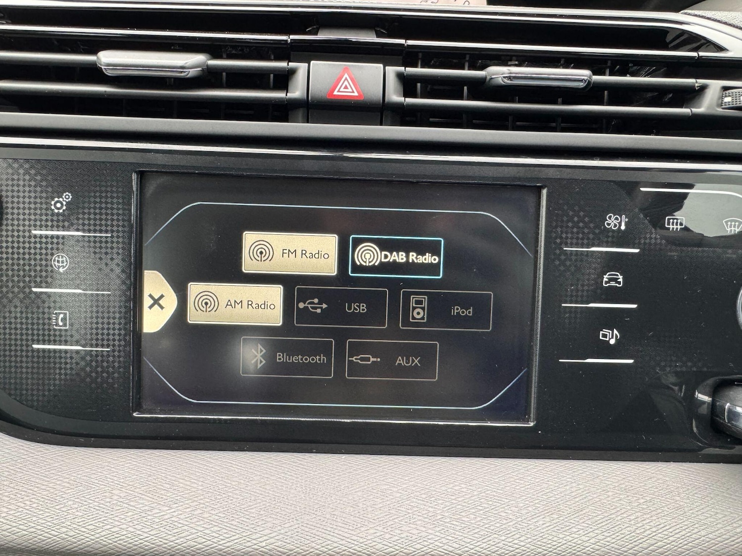 Used Citroen C4 Picasso 2016 for sale - 77646961: Photo 29