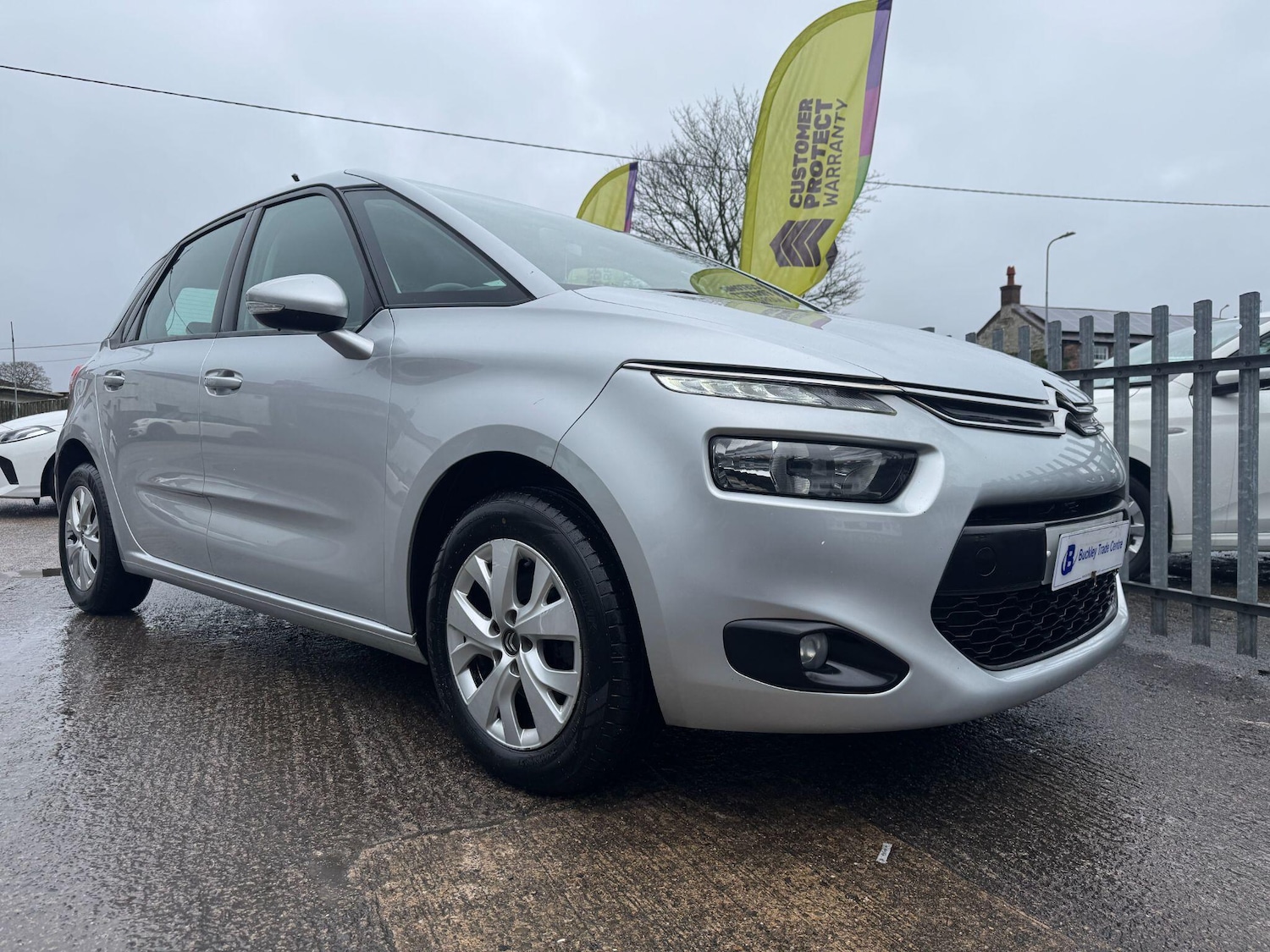 Used Citroen C4 Picasso 2016 for sale - 77646961: Photo 5