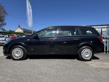 Used Vauxhall Astra 2015 for sale - 78526421: Photo
