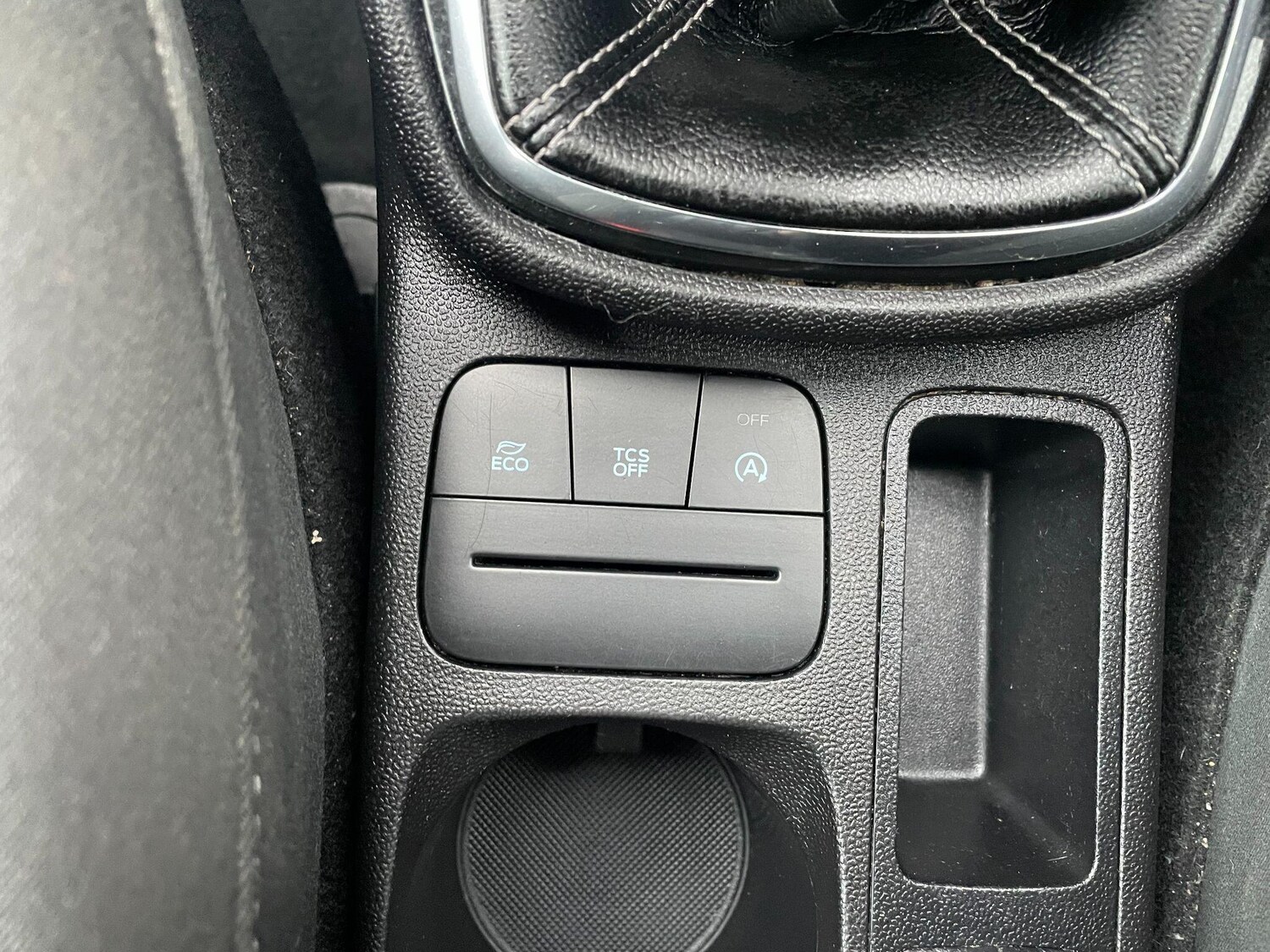 Used Ford Fiesta 2017 for sale - 76539126: Photo 24