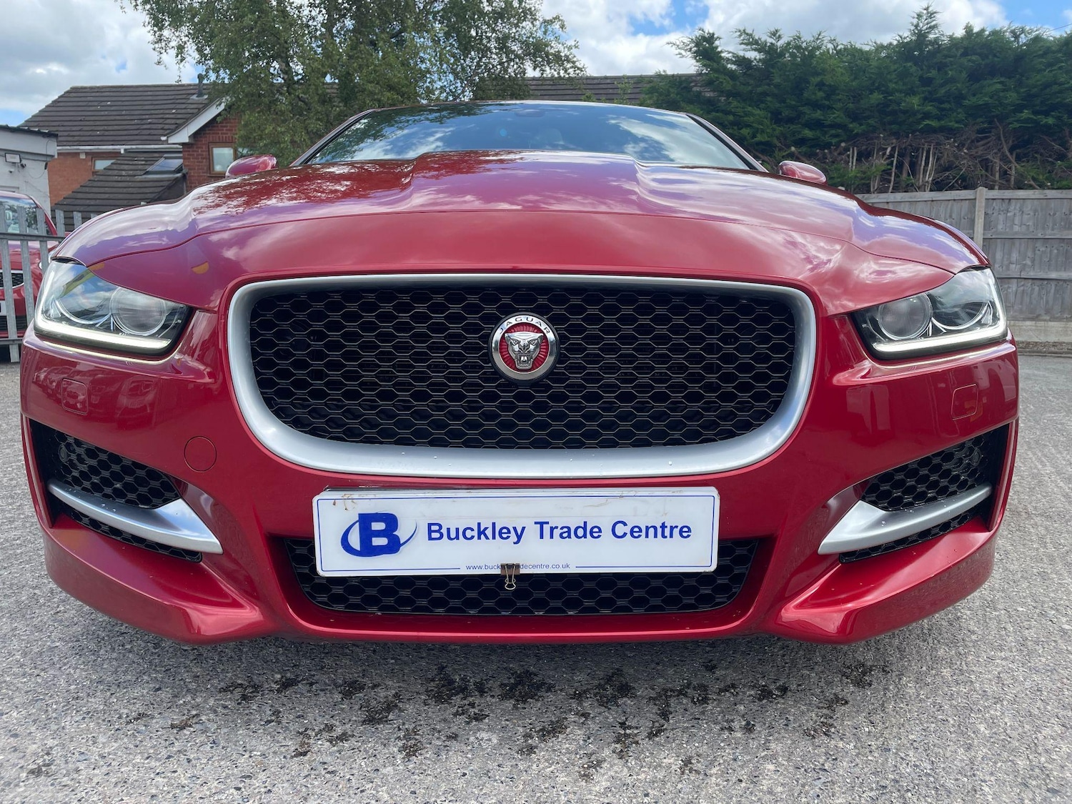 Used Jaguar XE 2015 for sale - 76936258: Photo 3