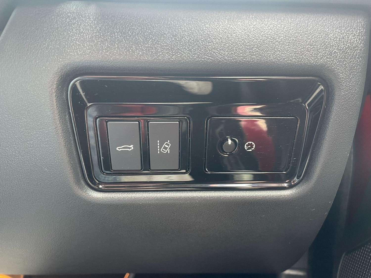 Used Jaguar XE 2015 for sale - 76936258: Photo 35