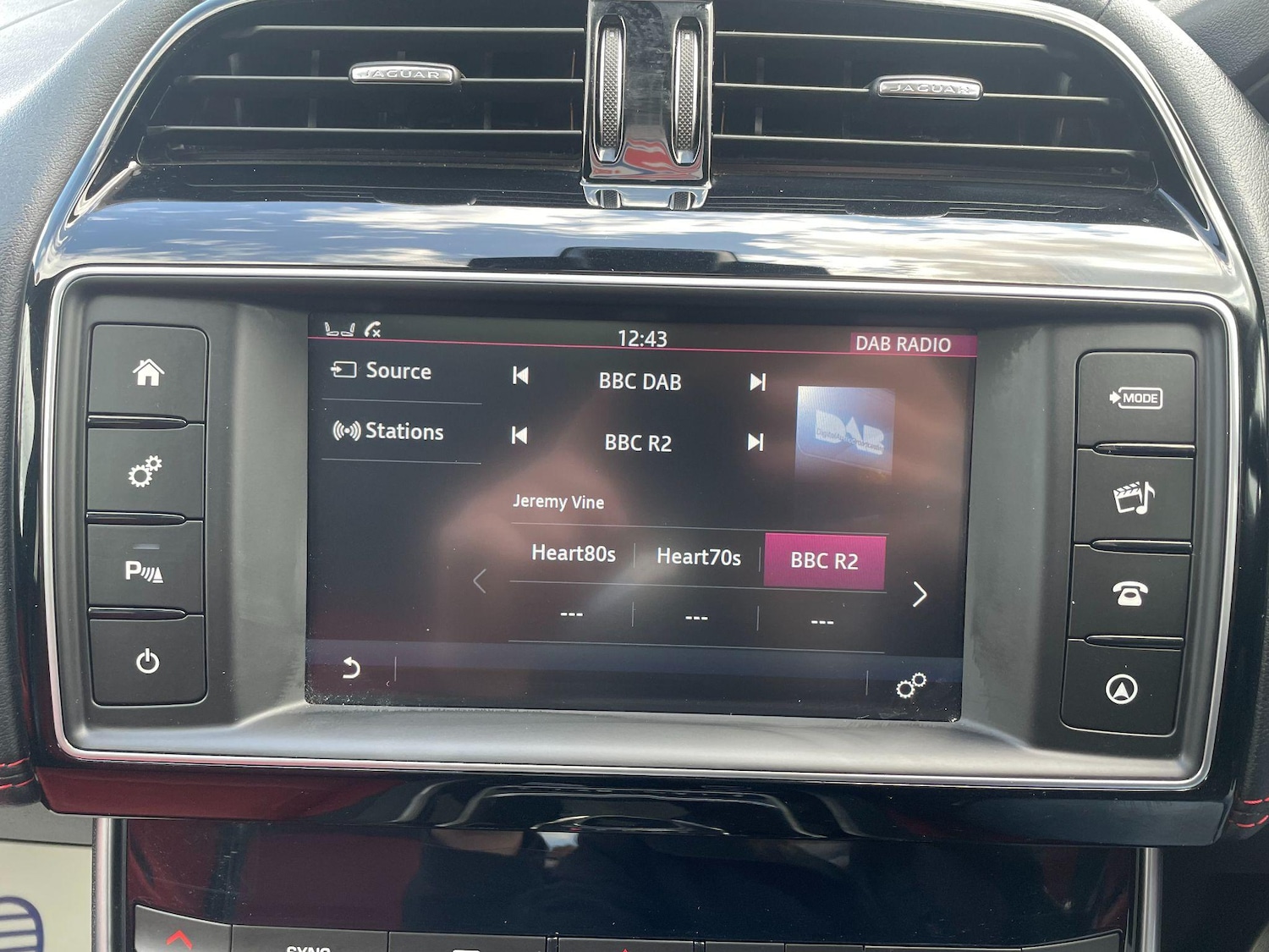 Used Jaguar XE 2015 for sale - 76936258: Photo 41