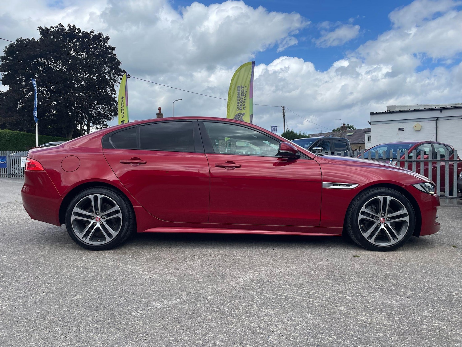 Used Jaguar XE 2015 for sale - 76936258: Photo 6