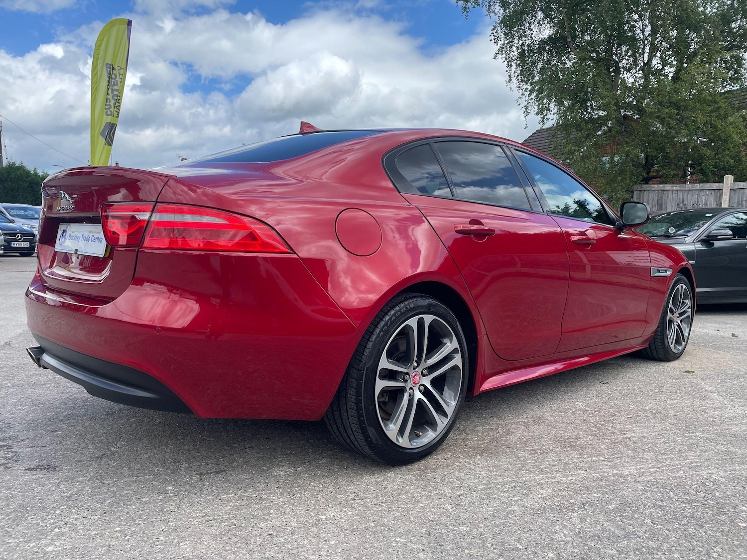 Used Jaguar XE 2015 for sale - 76936258: Photo 8