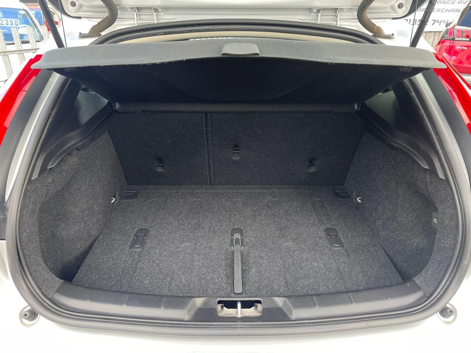 Used Volvo V40 2025 for sale - 76337417: Photo 20