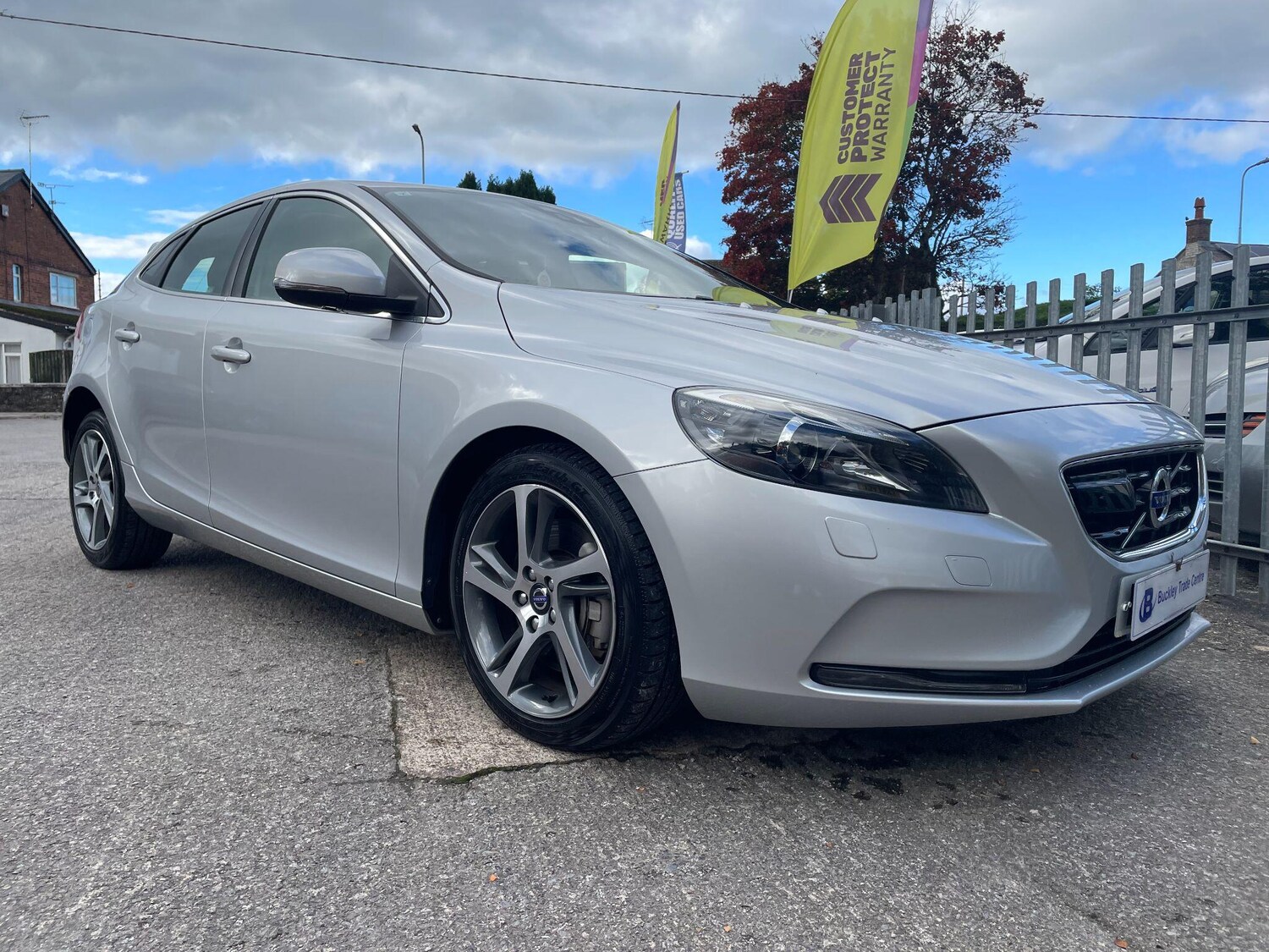 Used Volvo V40 2025 for sale - 76337417: Photo 5