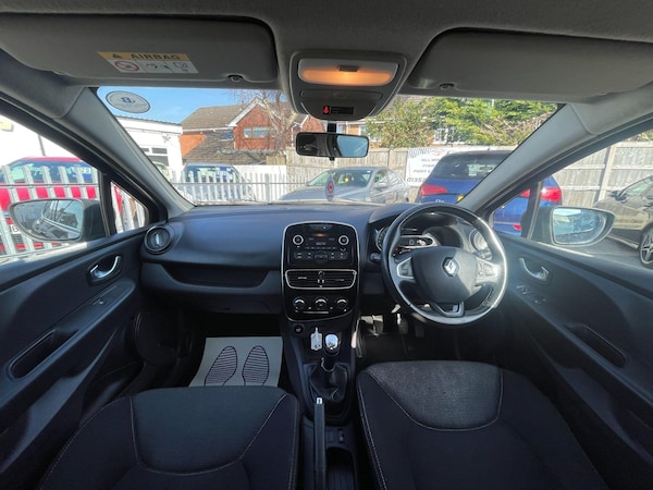 Used Renault Clio 2017 for sale - 74160330: Photo 12