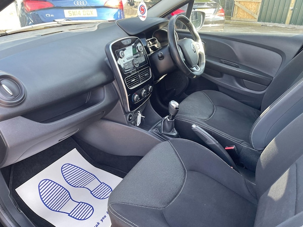 Used Renault Clio 2017 for sale - 74160330: Photo 16