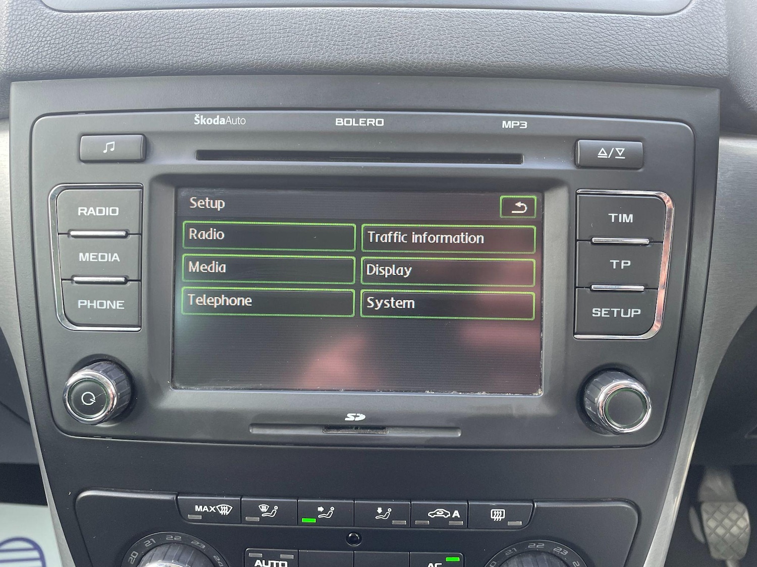 Vehicle 28
