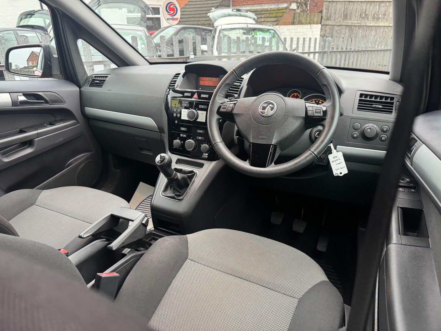 Used Vauxhall Zafira 2014 for sale - 77839021: Photo 13