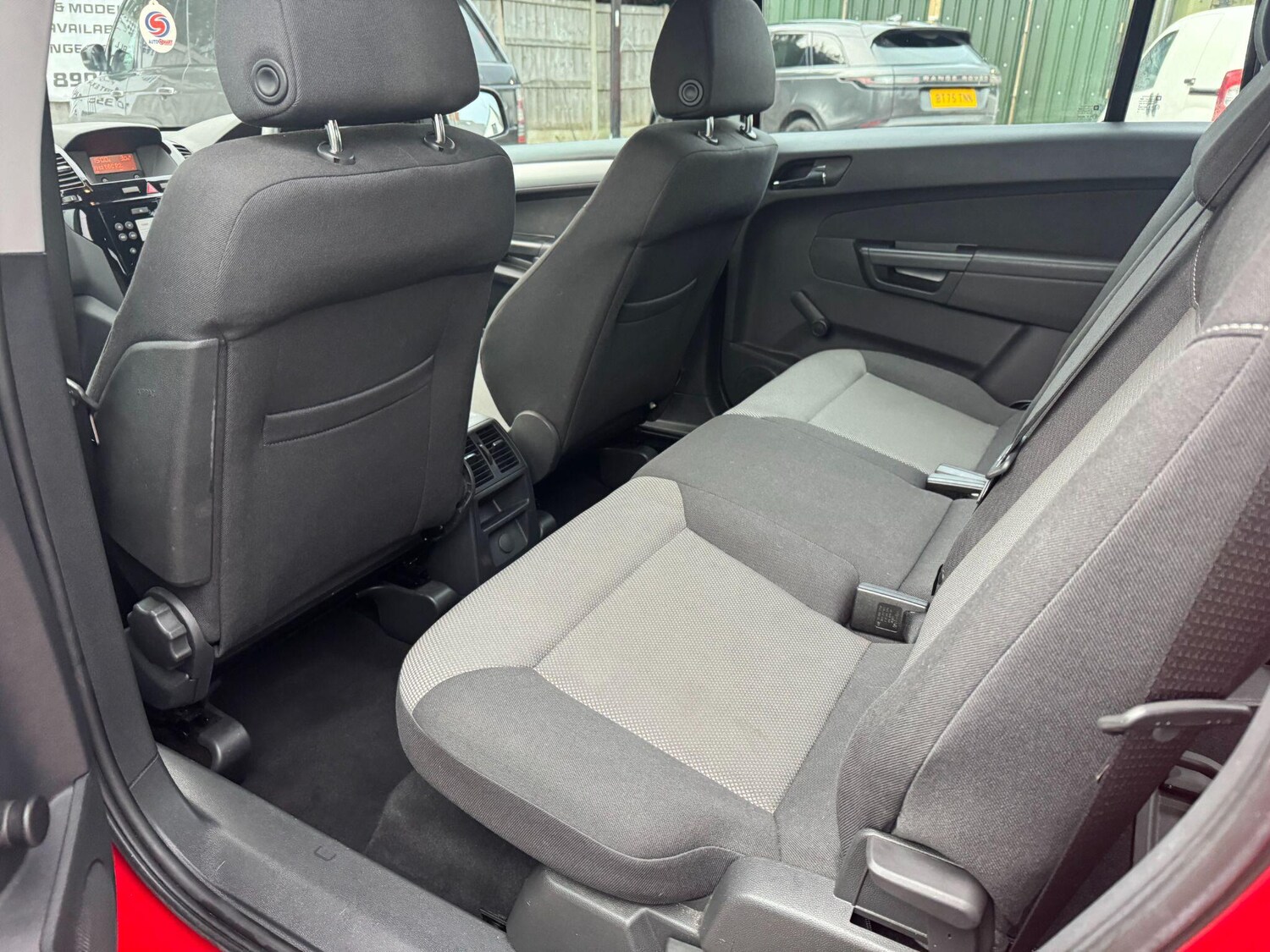 Used Vauxhall Zafira 2014 for sale - 77839021: Photo 17