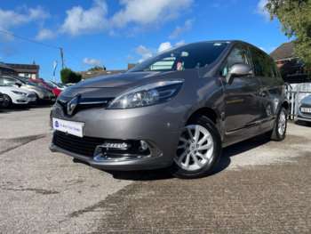 2016 (16) - 1.5 dCi Dynamique Nav Euro 6 (s/s) 5dr