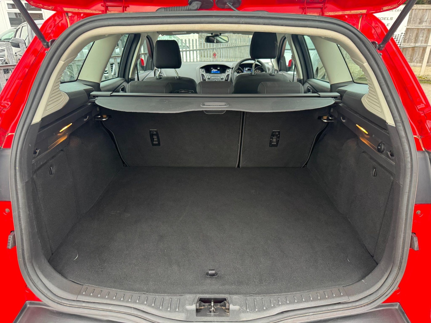 Used Ford Focus 2015 for sale - 77549934: Photo 18