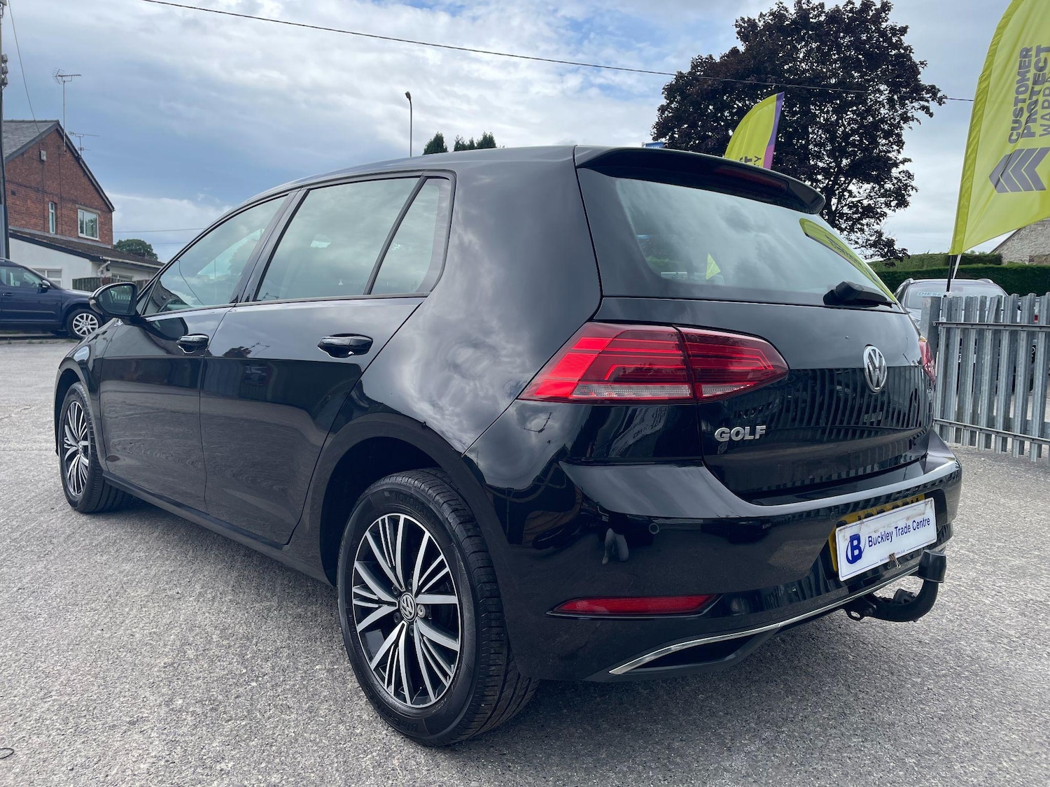 Used Volkswagen Golf 2018 for sale - 76993921: Photo 10