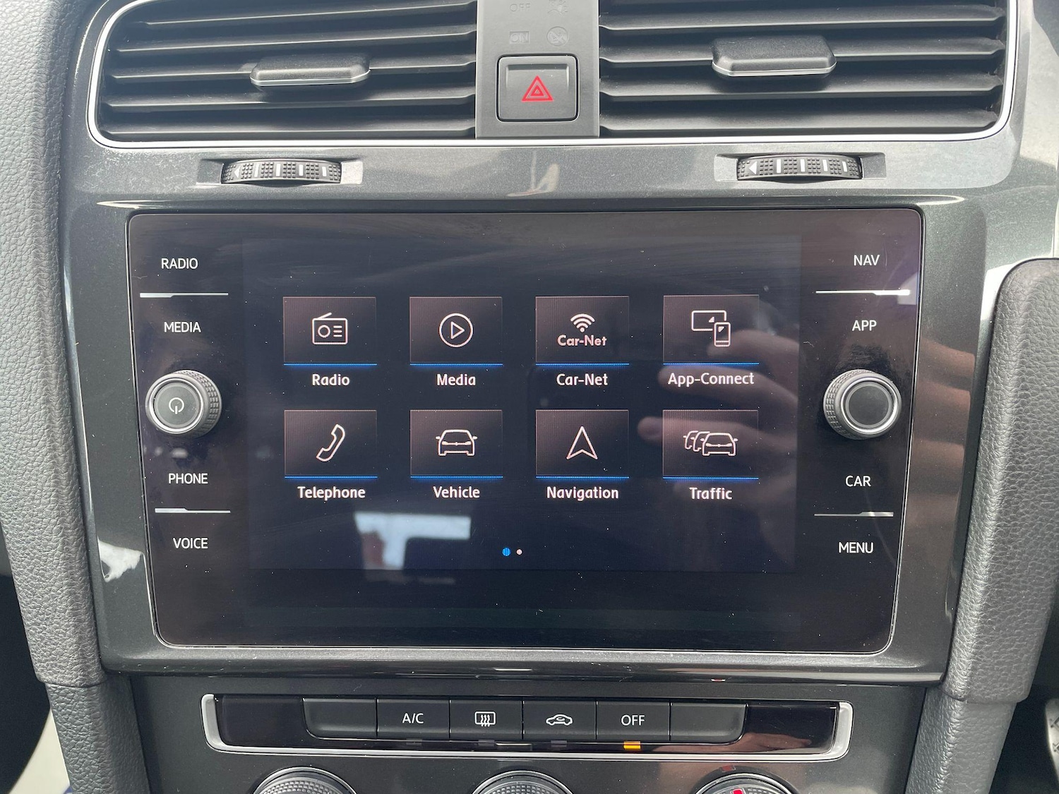 Used Volkswagen Golf 2018 for sale - 76993921: Photo 29