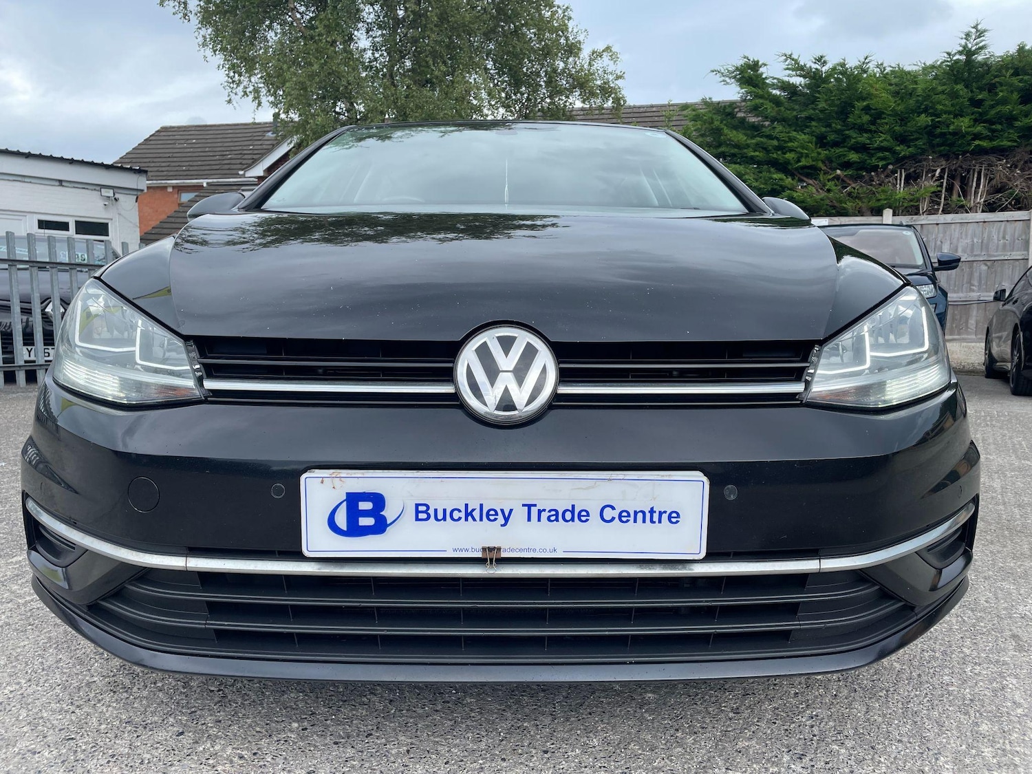 Used Volkswagen Golf 2018 for sale - 76993921: Photo 3