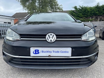 Used Volkswagen Golf 2018 for sale - 76993921: Photo