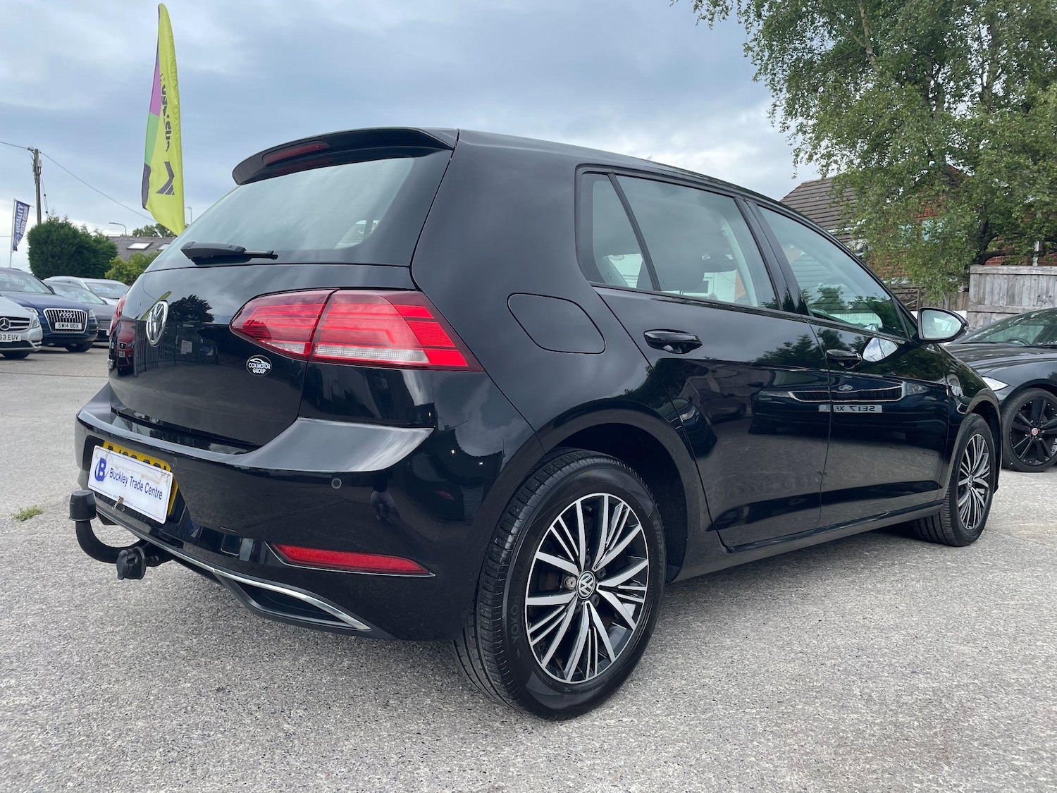 Used Volkswagen Golf 2018 for sale - 76993921: Photo 8