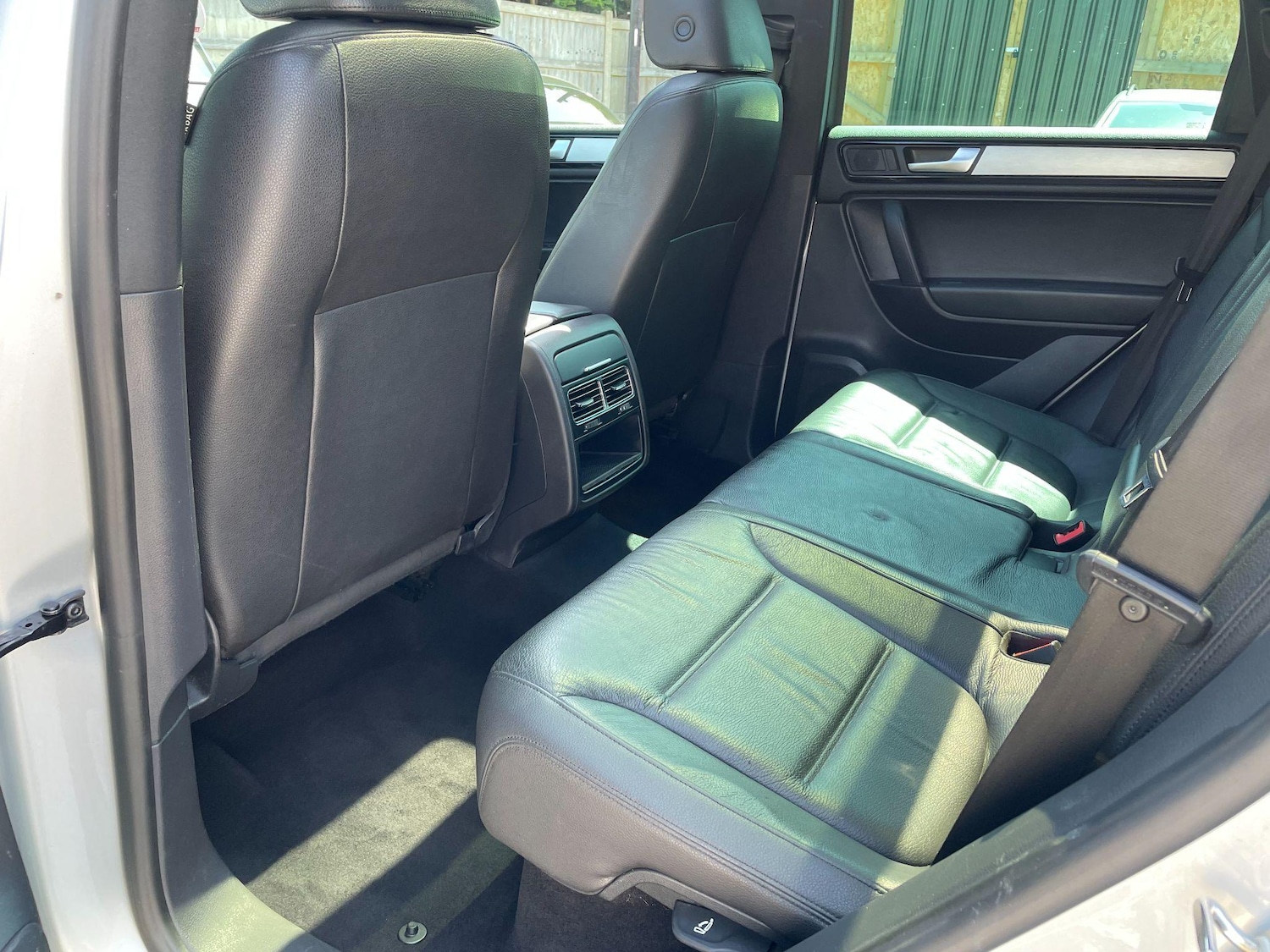 Used Volkswagen Touareg 2014 for sale - 76620232: Photo 18