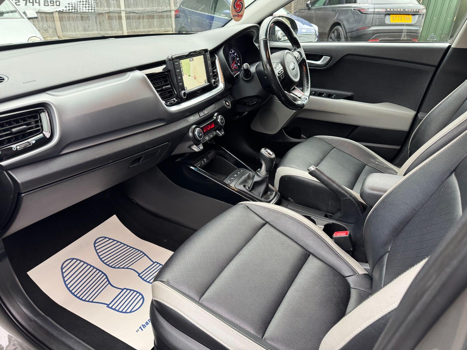 Used Kia Stonic for sale - 78127311: Photo 17