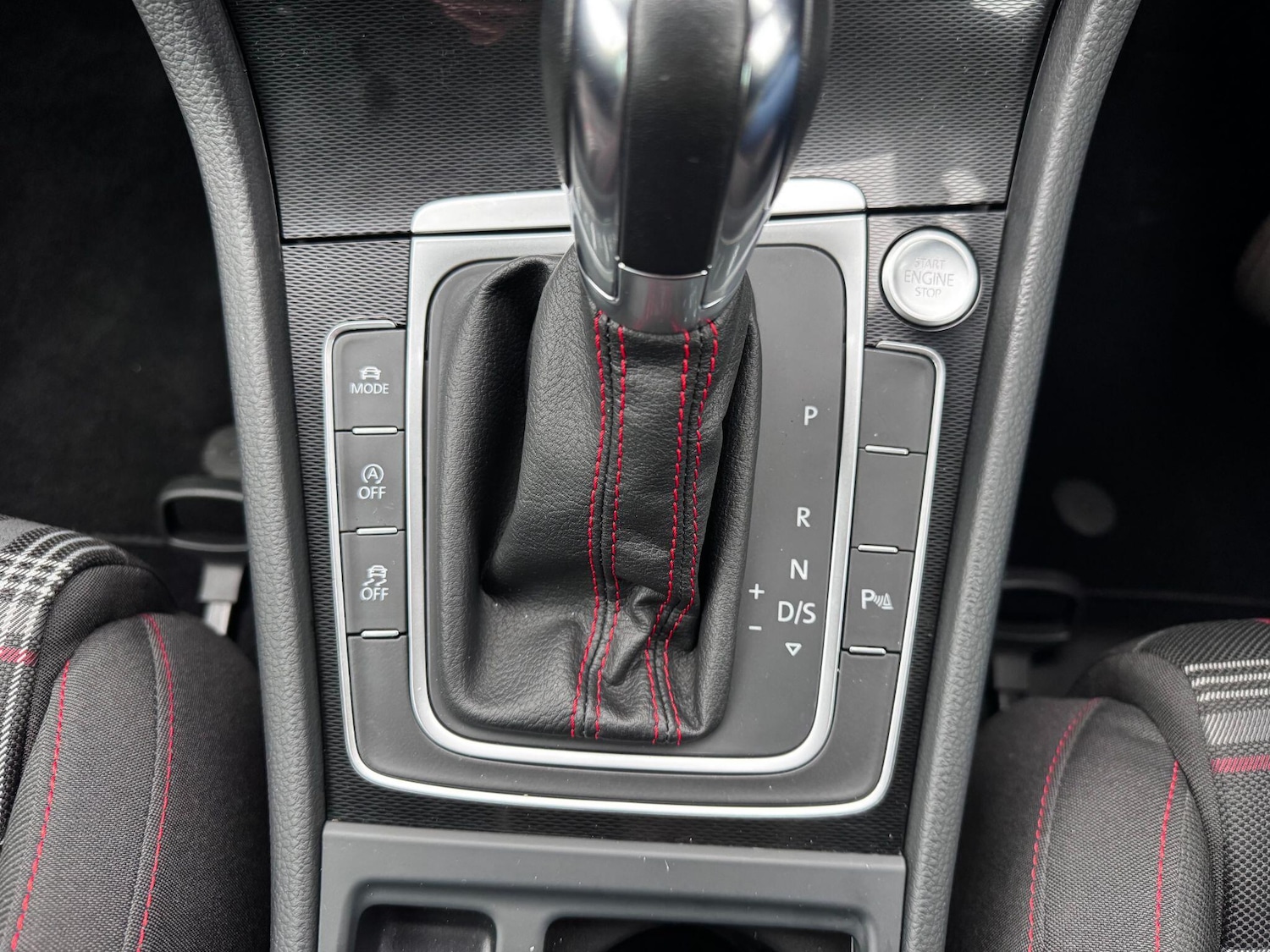 Used Volkswagen Golf for sale - 77344132: Photo 26