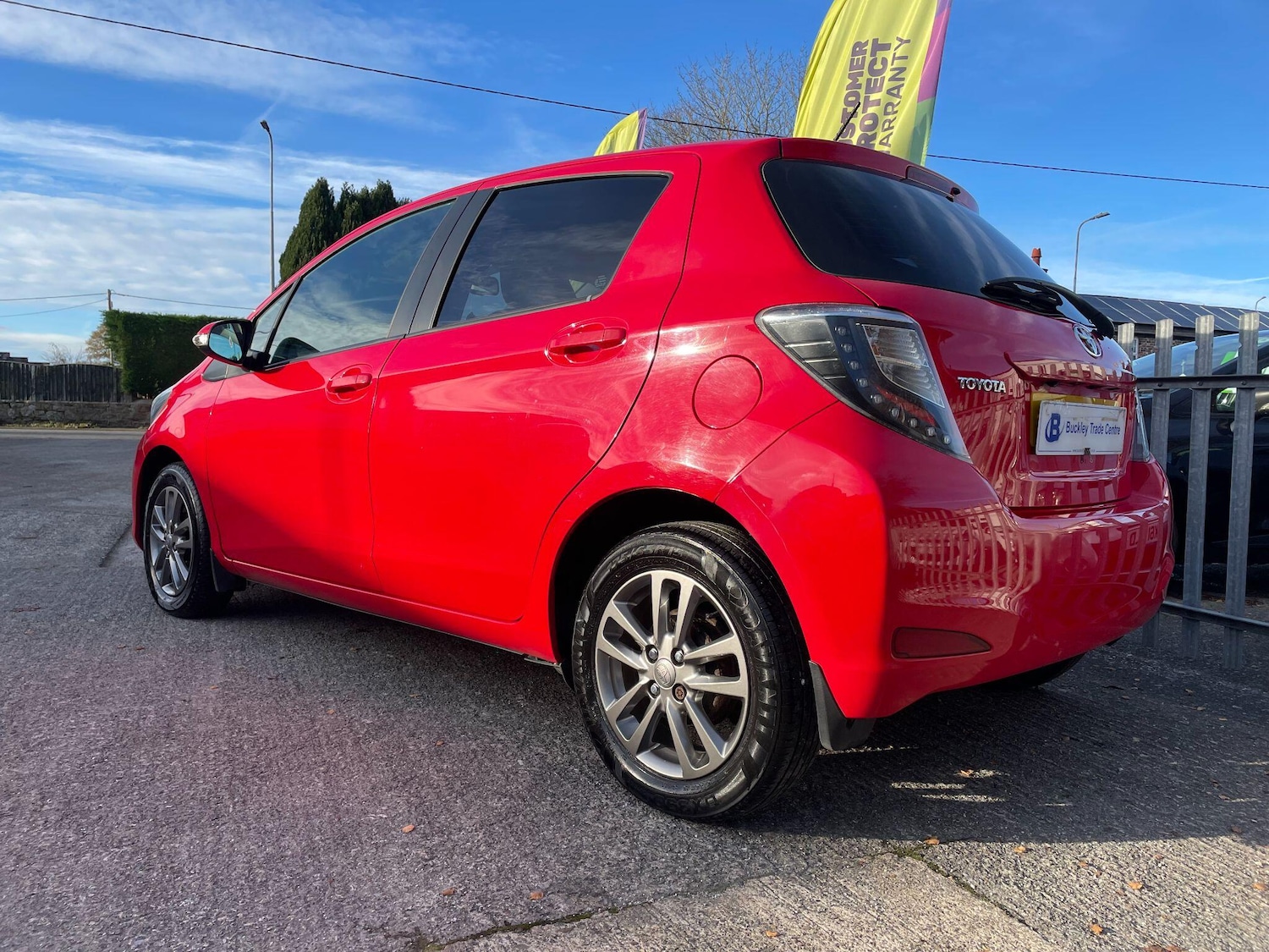 Used Toyota Yaris 2014 for sale - 76992326: Photo 10