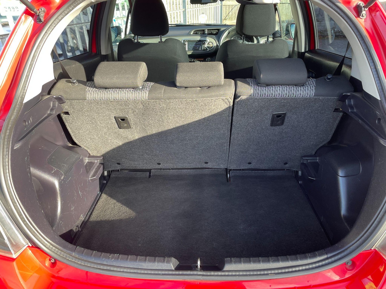 Used Toyota Yaris 2014 for sale - 76992326: Photo 18