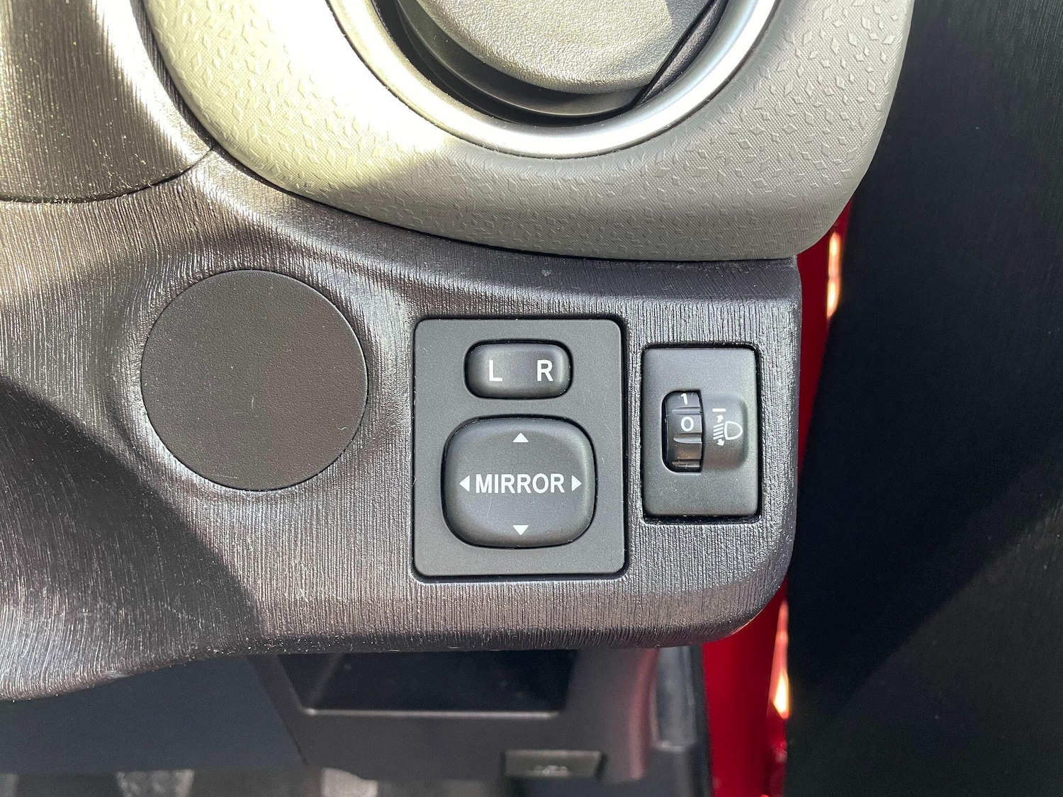 Used Toyota Yaris 2014 for sale - 76992326: Photo 27