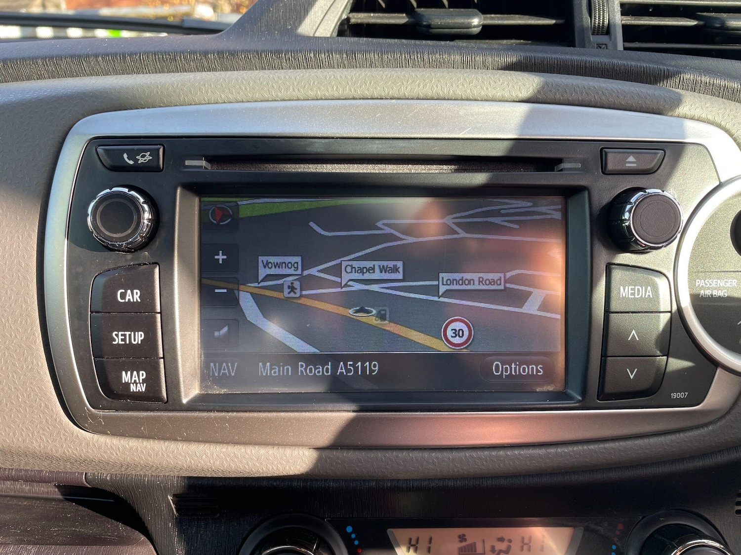 Used Toyota Yaris 2014 for sale - 76992326: Photo 29