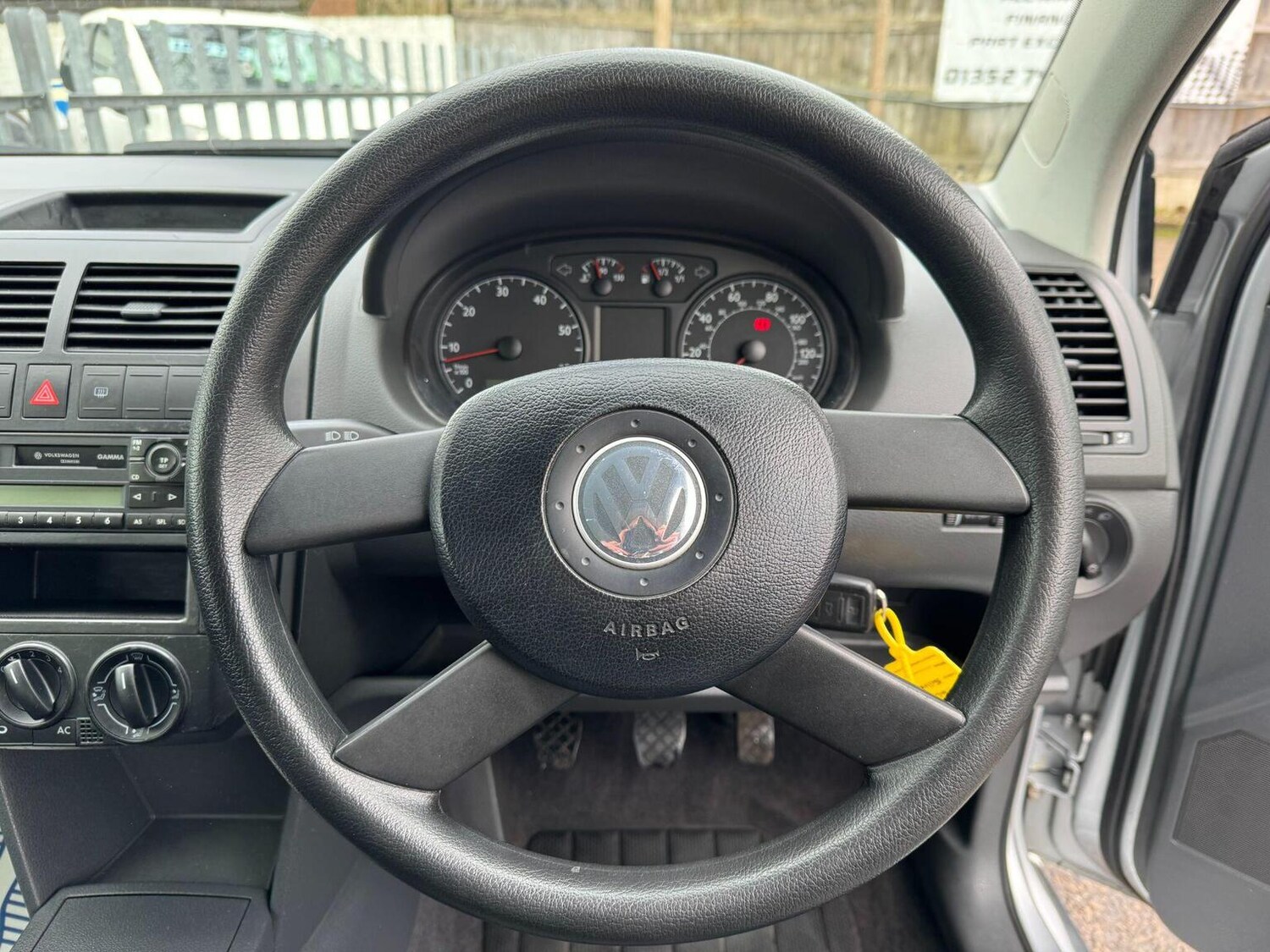 Used Volkswagen Polo 2003 for sale - 78149877: Photo 18