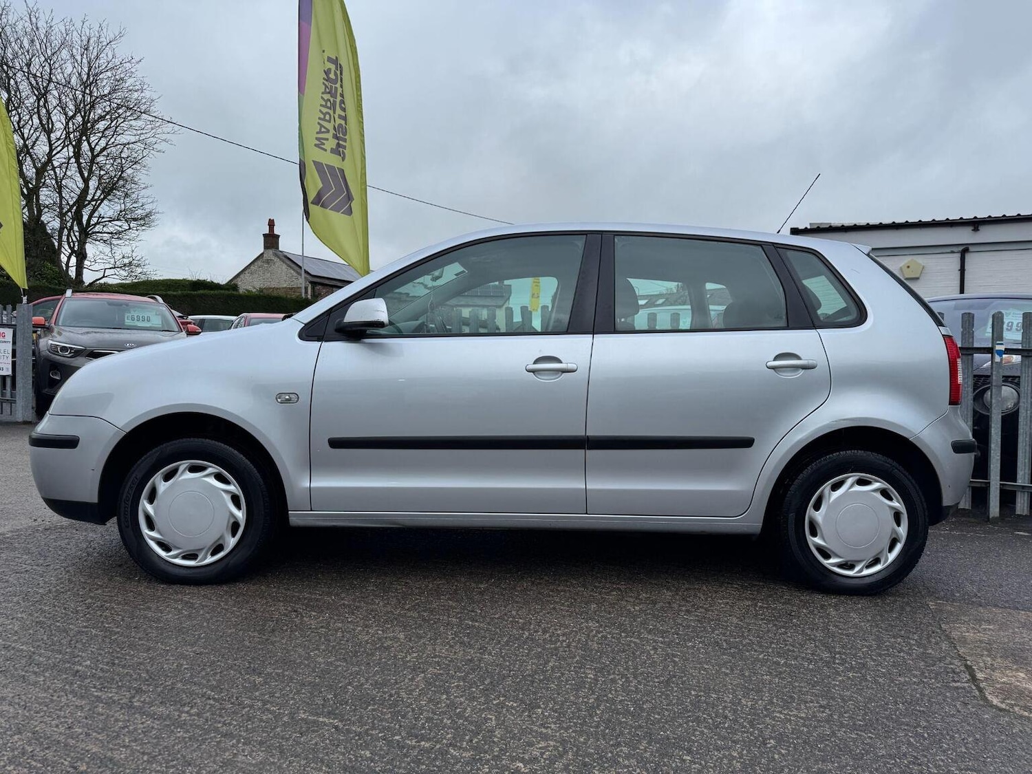 Used Volkswagen Polo 2003 for sale - 78149877: Photo 2