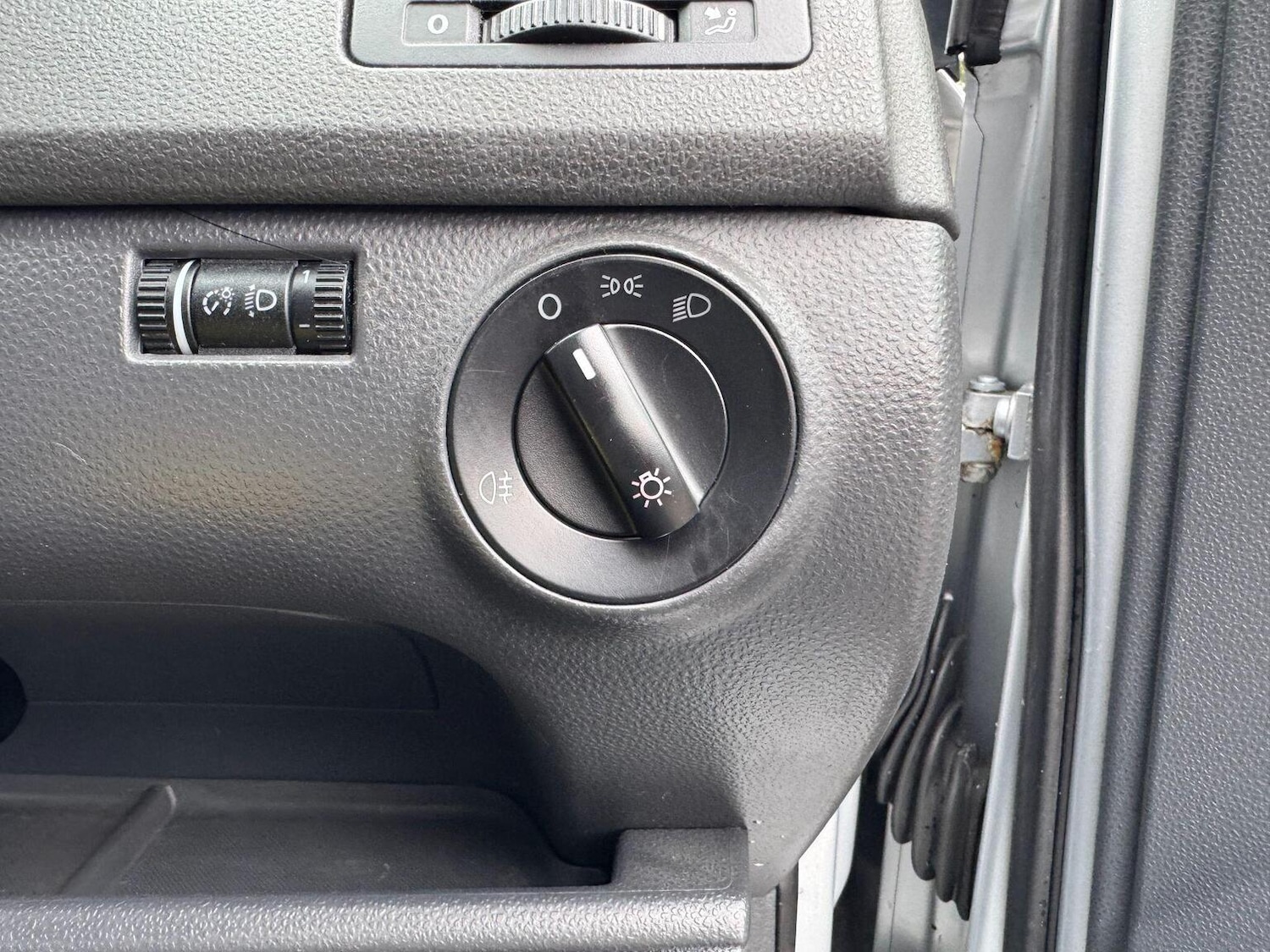 Used Volkswagen Polo 2003 for sale - 78149877: Photo 23