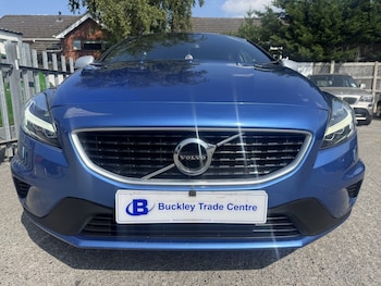 Used Volvo V40 2017 for sale - 79246595: Photo