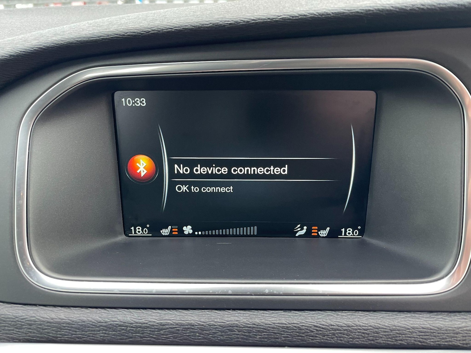 Used Volvo V40 2015 for sale - 76283482: Photo 28