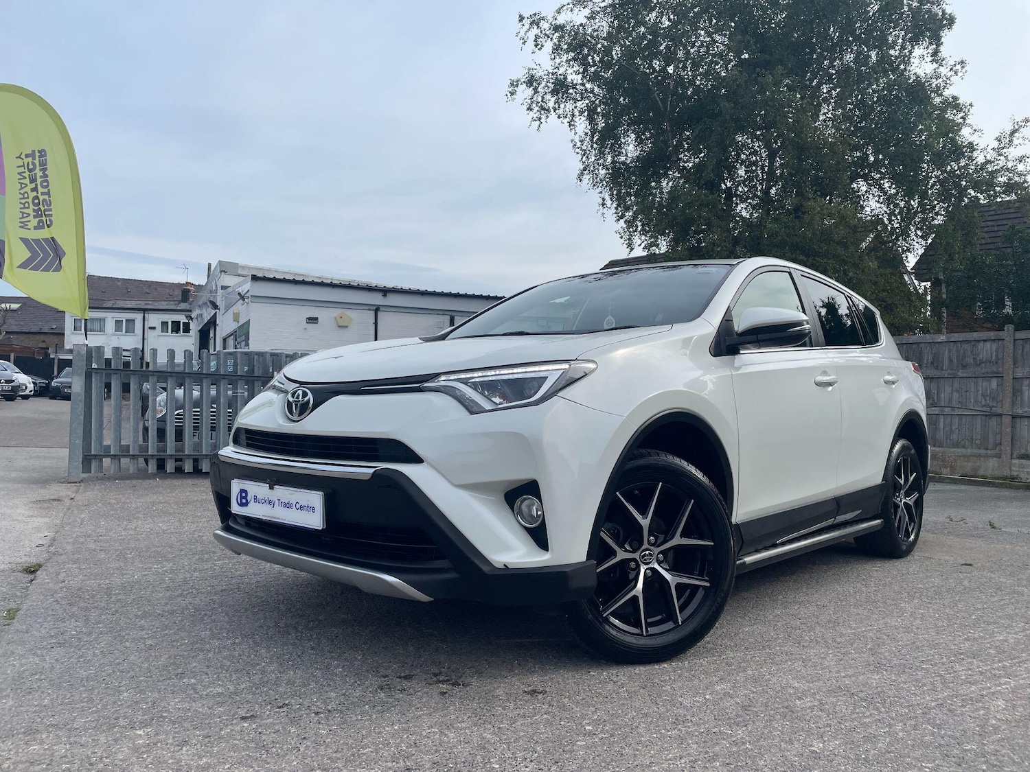 Used Toyota RAV4 2016 for sale - 76295467: Photo 1