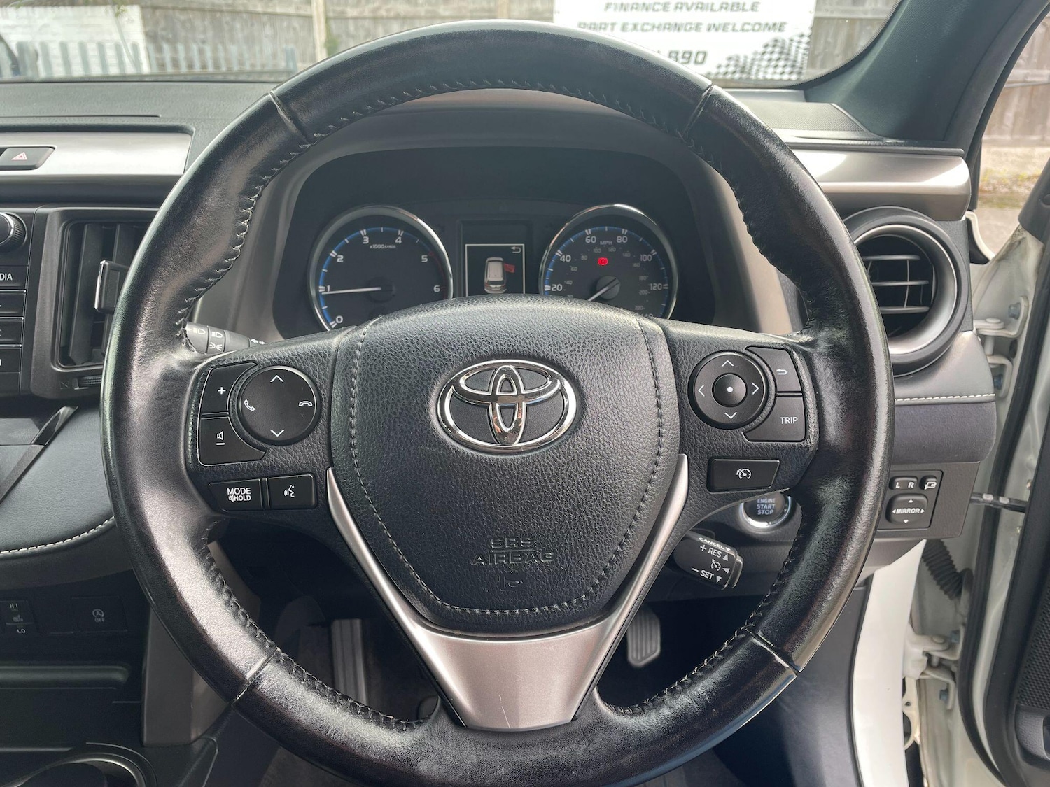 Used Toyota RAV4 2016 for sale - 76295467: Photo 21