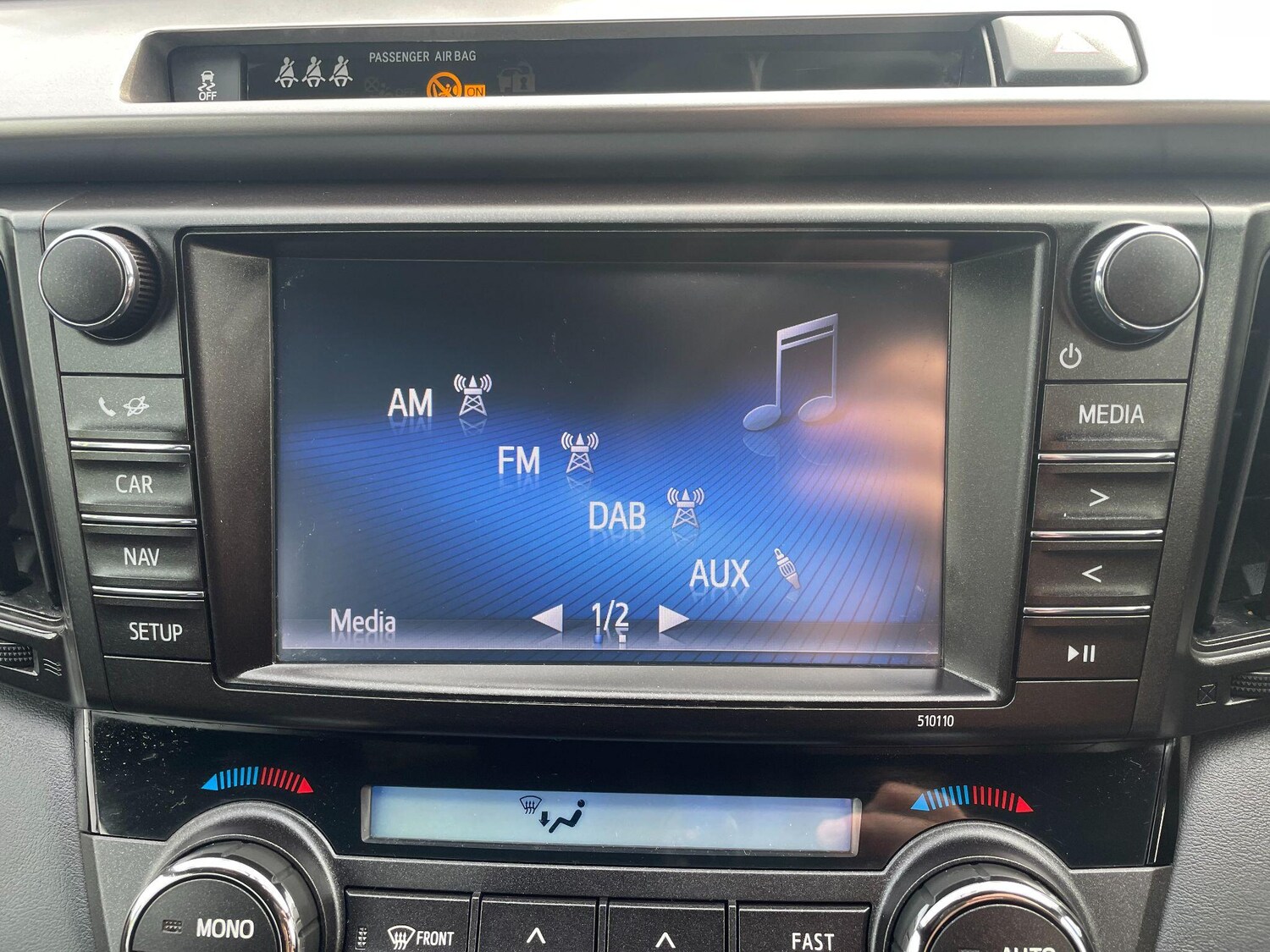Used Toyota RAV4 2016 for sale - 76295467: Photo 31