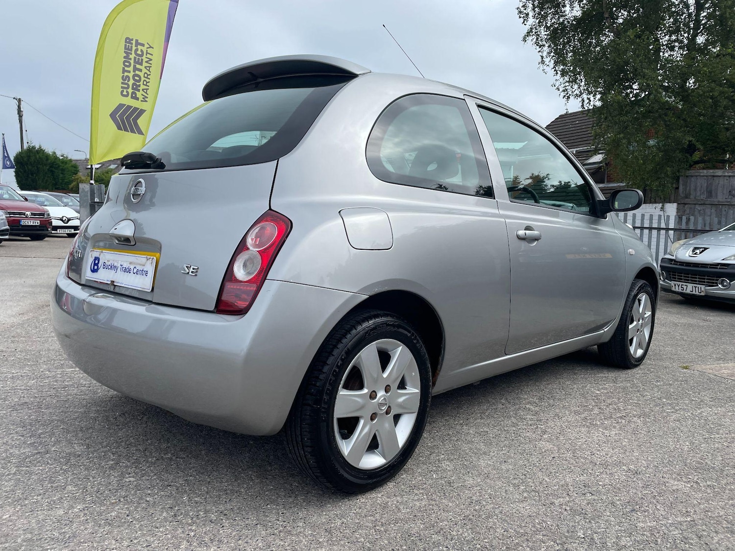Used Nissan Micra 2004 for sale - 76360190: Photo 8
