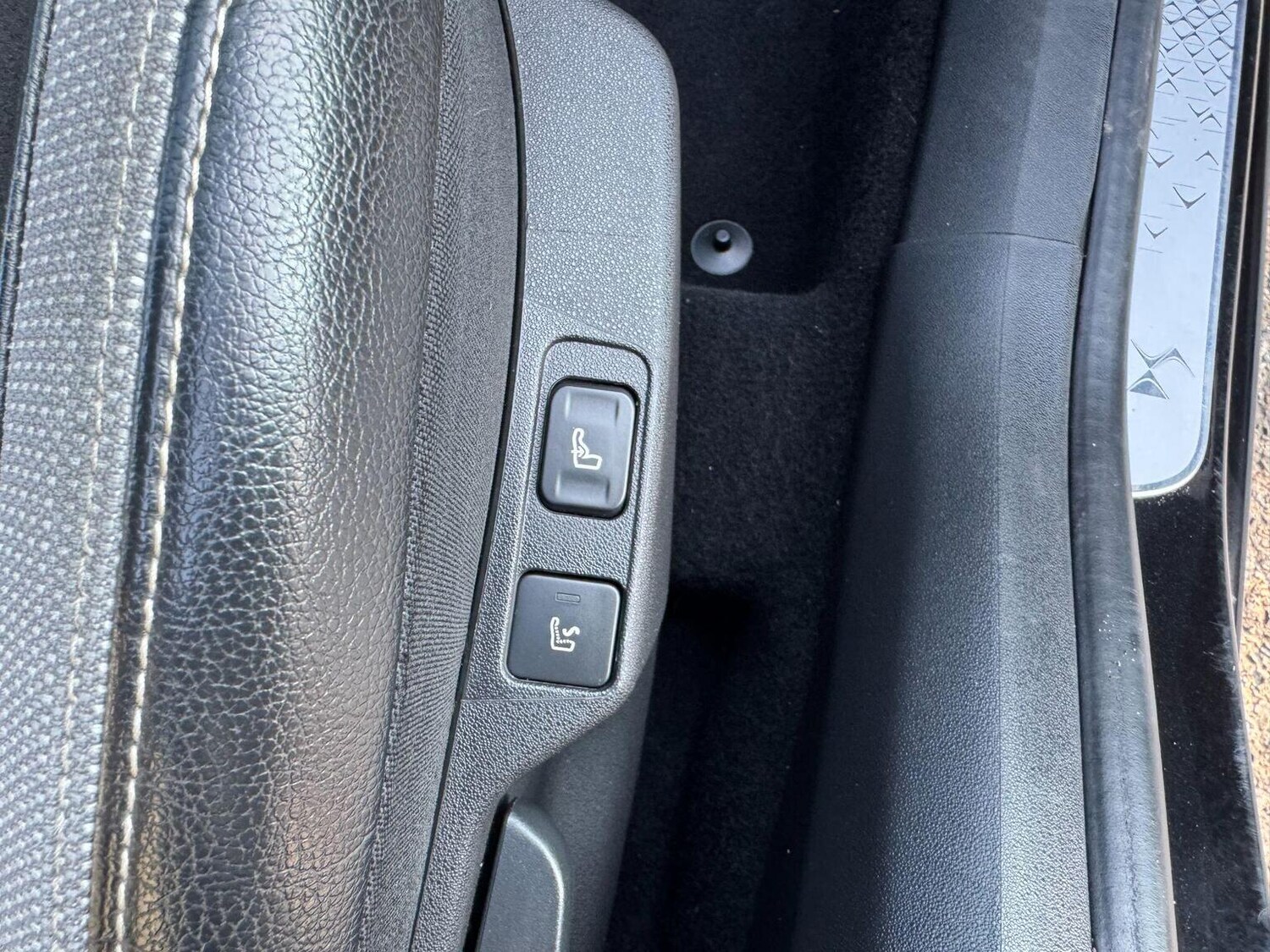 Used DS Automobiles DS 4 2017 for sale - 78149882: Photo 16