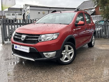 Used Dacia Sandero Stepway 2013 for sale - 79676255: Photo