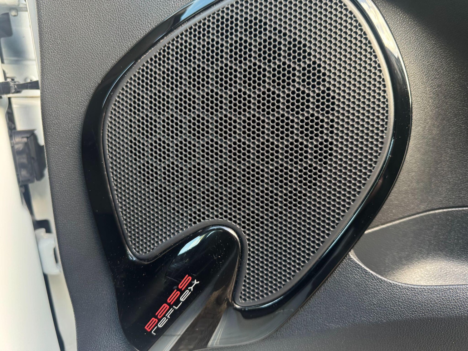 Used Renault Clio 2016 for sale - 78048212: Photo 23