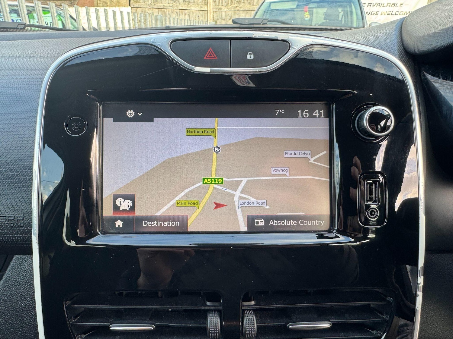 Used Renault Clio 2016 for sale - 78048212: Photo 31