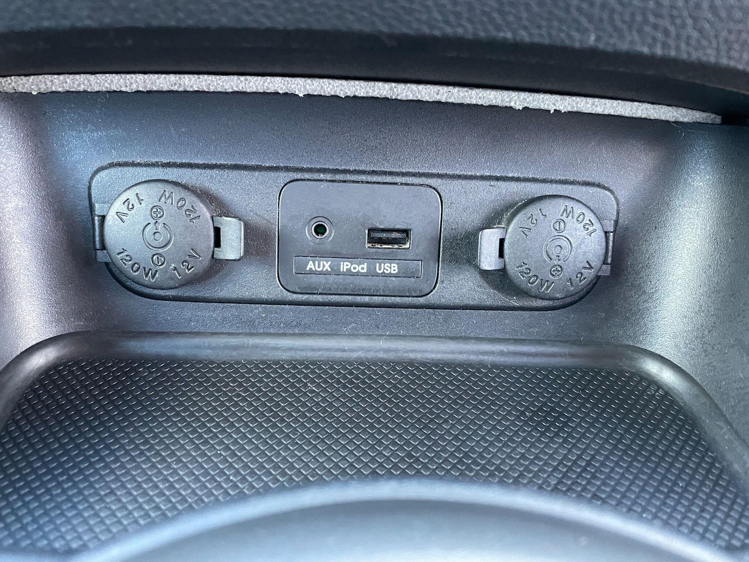 Used Kia Sportage 2011 for sale - 76282851: Photo 24