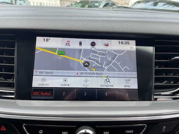 Used Vauxhall Insignia 2017 for sale - 75669531: Photo 31