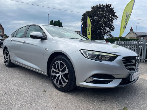 Used Vauxhall Insignia 2017 for sale - 75669531: Photo 5