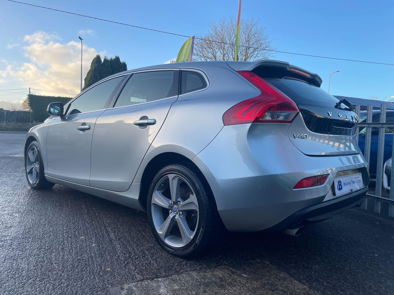 Used Volvo V40 2025 for sale - 76742907: Photo 10