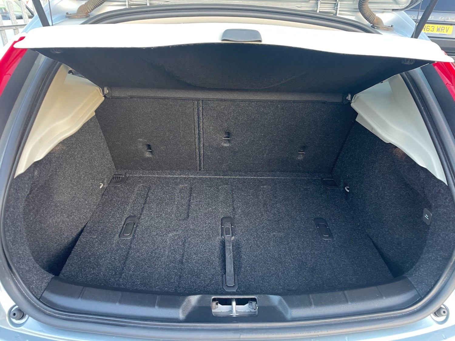 Used Volvo V40 2025 for sale - 76742907: Photo 19